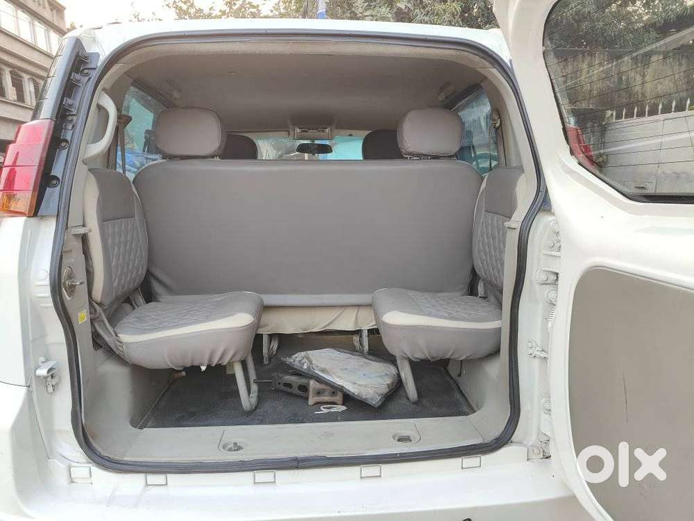 Mahindra Quanto C8, 2012, Diesel