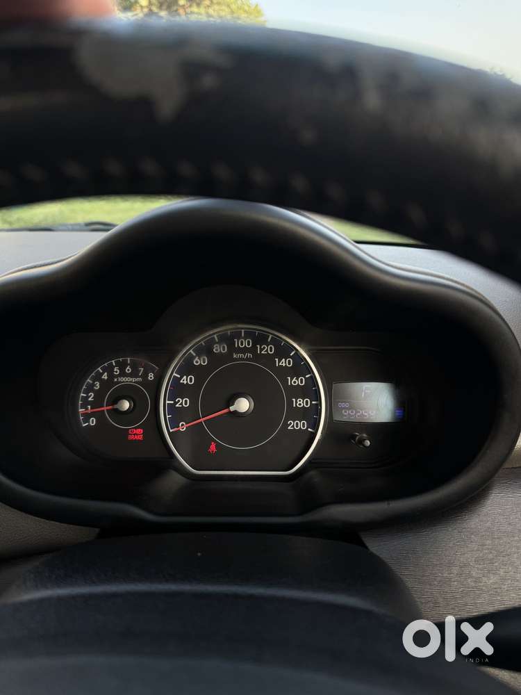 Hyundai I10 Sportz At, 2013, Petrol