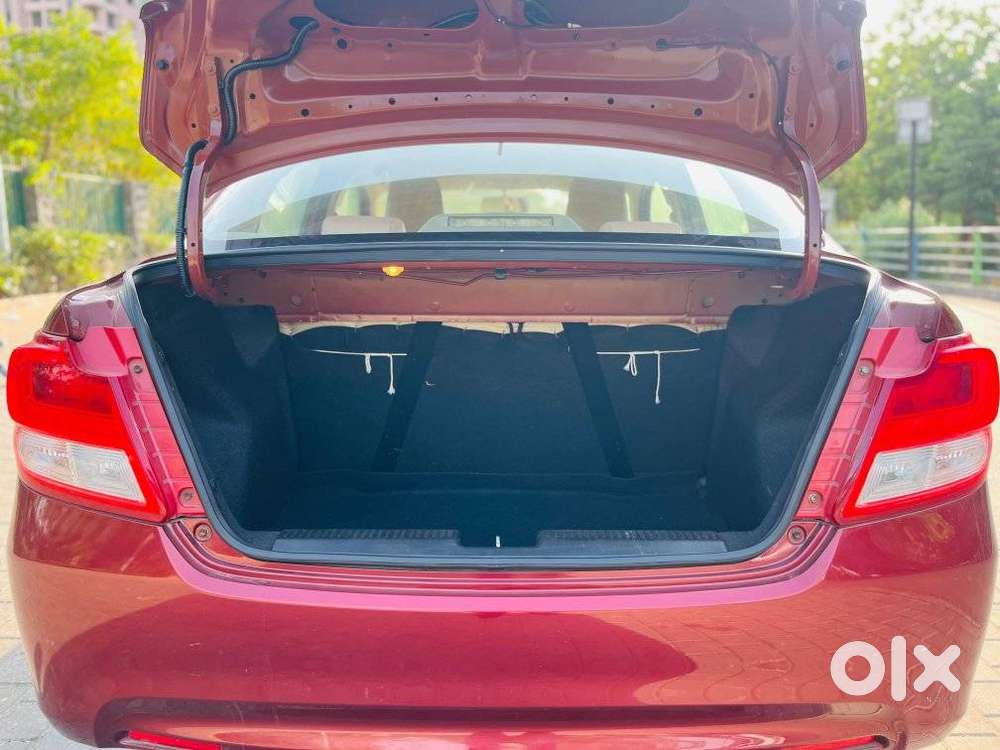Maruti Suzuki Dzire 1.2 Vxi Amt, 2018, Petrol