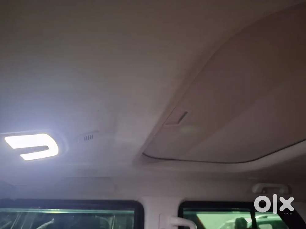 Mahindra Thar Roxx Petrol 2024