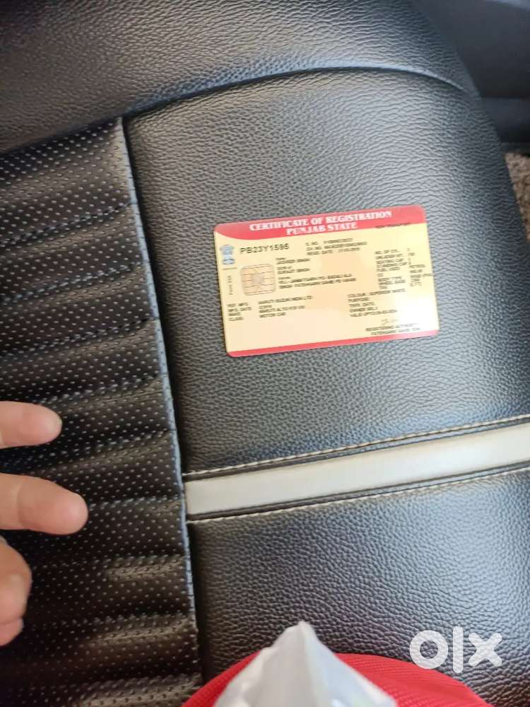 ਗੱਡੀ ਸਾਫ ਹੈ ਕੋਈ ਐਕਸੀਡੈਂਟ ਨਹੀਂ ਹੈ