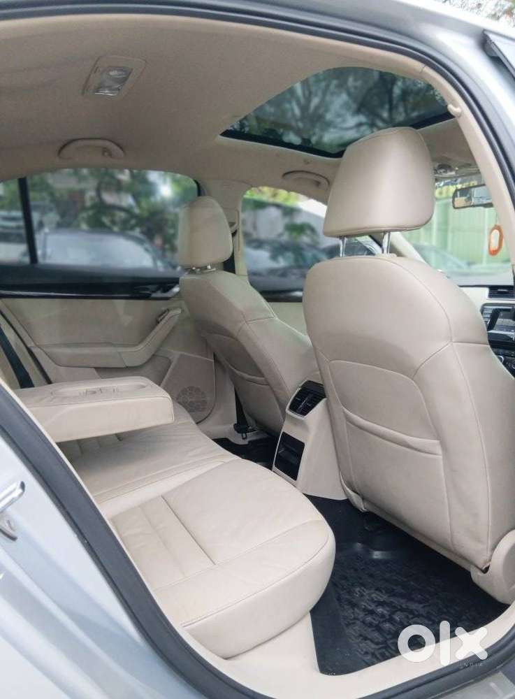 Skoda Octavia 2.0 Elegance Tdi Cr At, 2014, Diesel