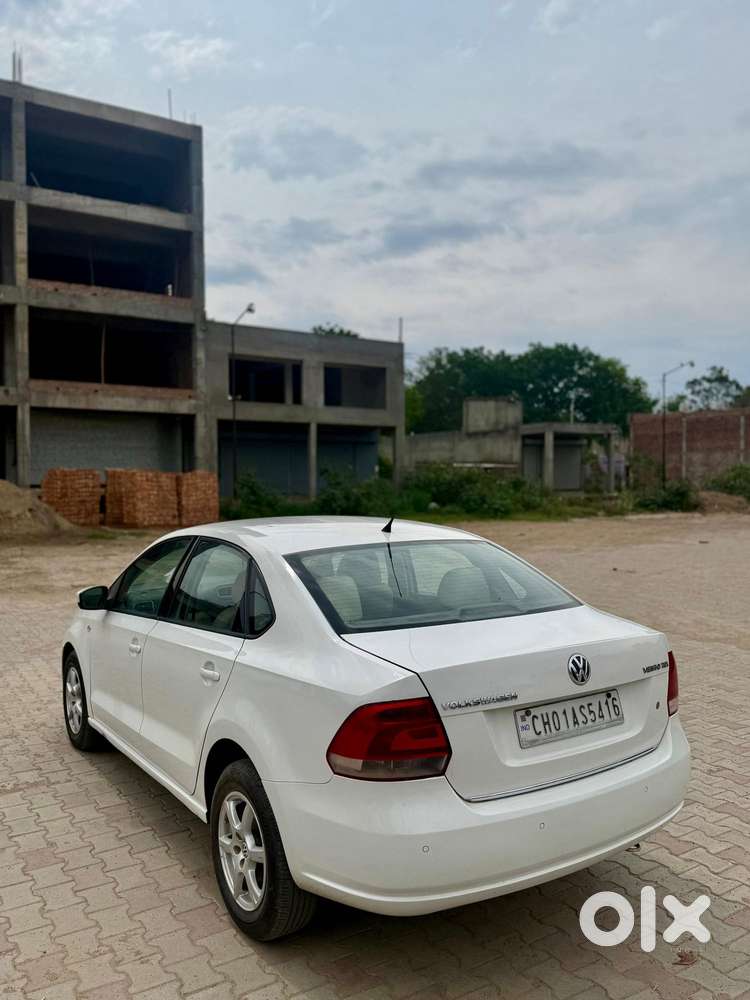 Volkswagen Vento 1.6 Highline Plus 16 Alloy, 2013, Diesel