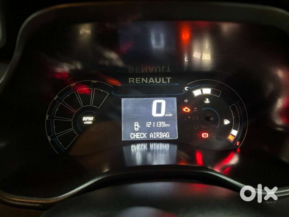 Renault Triber Rxt, 2021, Petrol