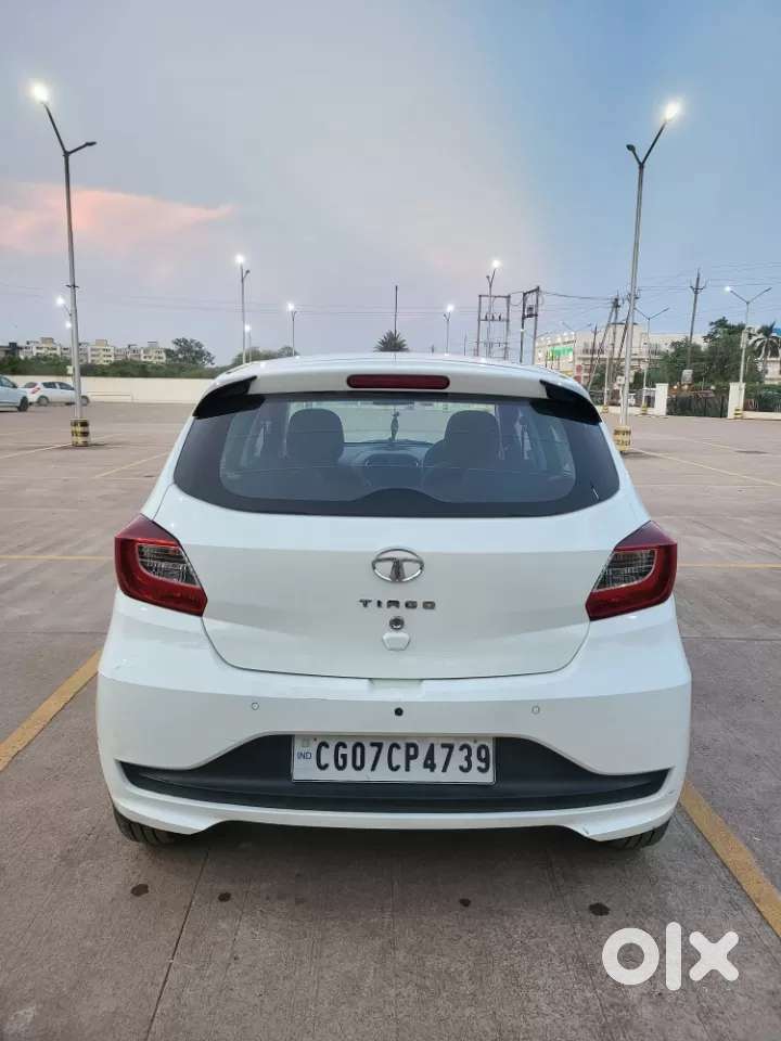 Tata Tiago 1.2 Revotron Xt (o), 2023, Petrol