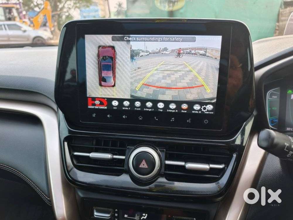 Maruti Suzuki Grand Vitara 1.5 Zeta Plus Dual Tone Intelligent Hybri..