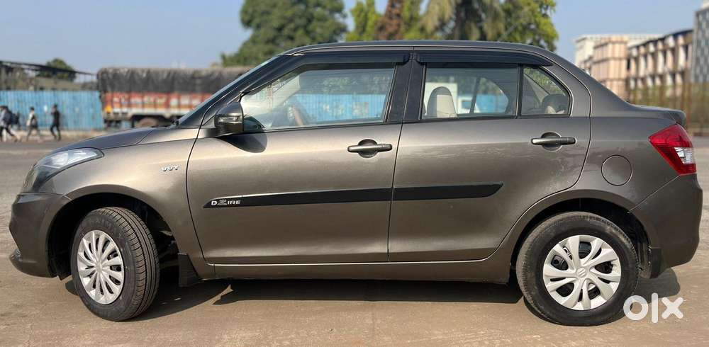 Maruti Suzuki Dzire 1.2 Vxi, 2015, Petrol