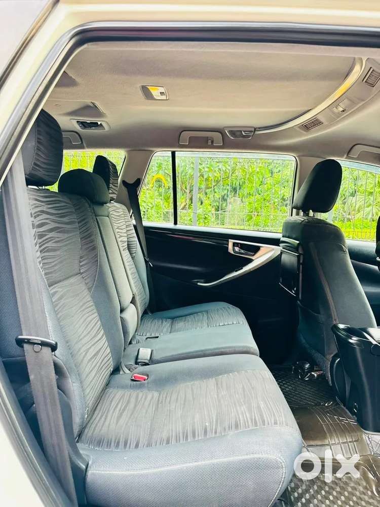 Toyota Innova Crysta [2020-ongoing] 2.4 Vx 7 Str, 2017, Diesel