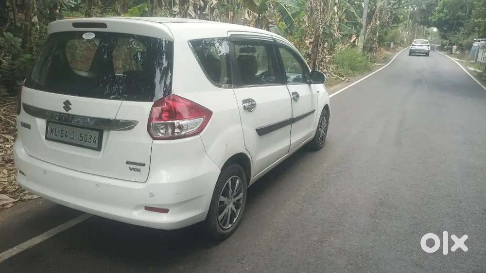 Maruti Suzuki Ertiga 2017 Diesel 135063 Km Driven