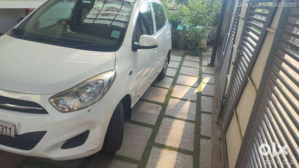 2012 Hyundai I10 Sportz Automatic