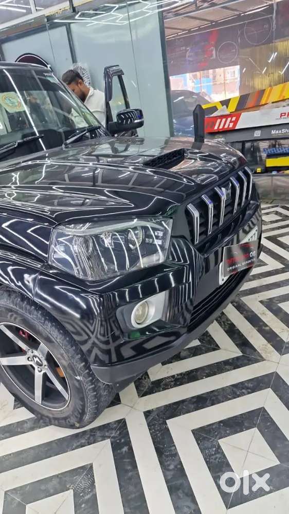 Mahindra Scorpio Classic 2022 Diesel 64500 Km Driven
