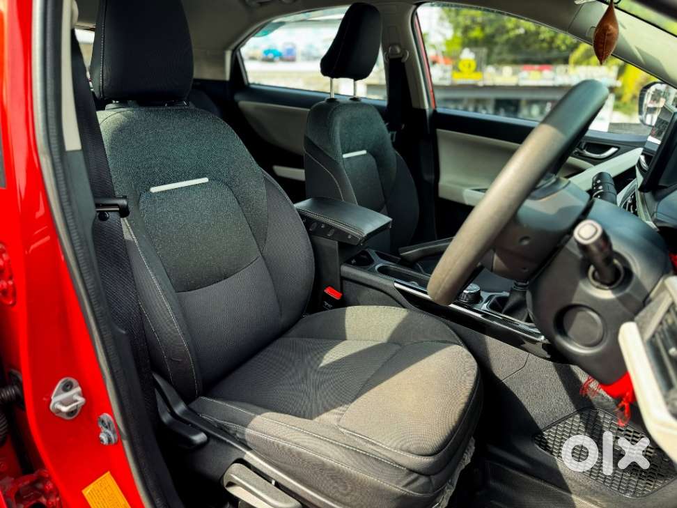 Tata Nexon, 2023, Diesel