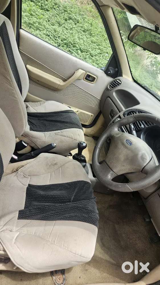 Ford Ikon 2008