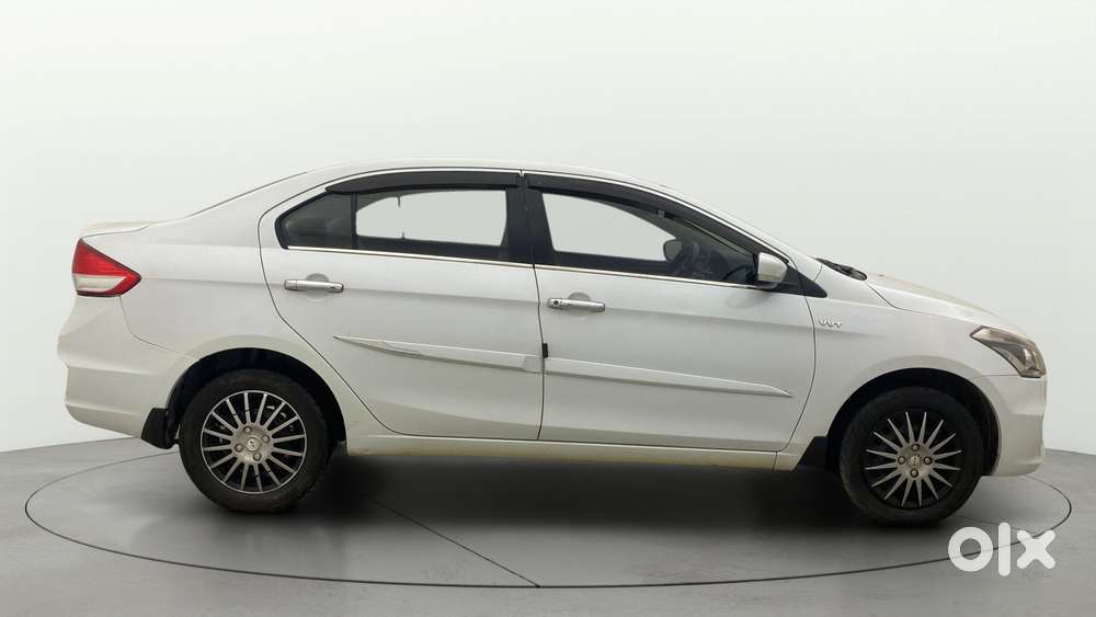 Maruti Suzuki Ciaz 2014-2017 Vxi Plus, 2015, Petrol