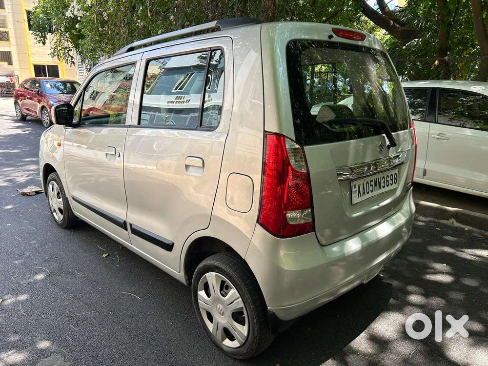 Maruti Suzuki Wagon R Vxi Amt1.2, 2017, Petrol