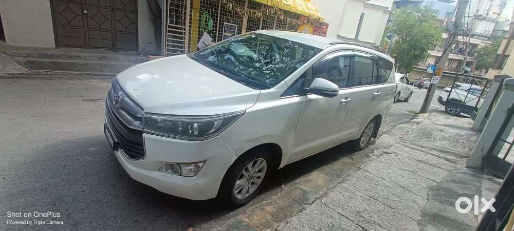 Toyota Innova Crysta V 8 Seater 2017 Diesel
