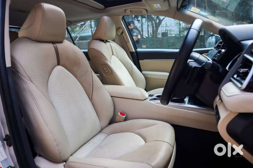 Toyota Camry Hybrid, 2019, Petrol