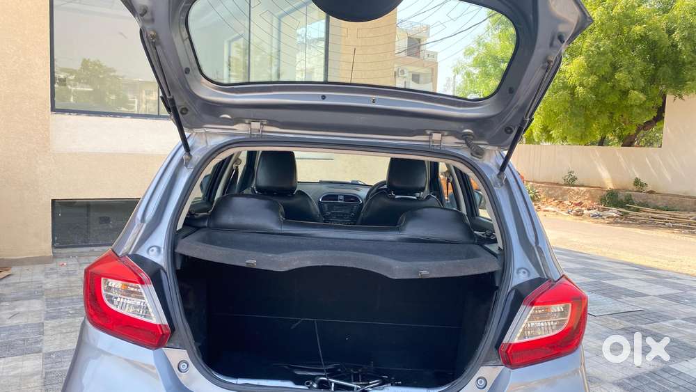 Tata Tiago 1.2 Revotron Xz, 2019, Petrol