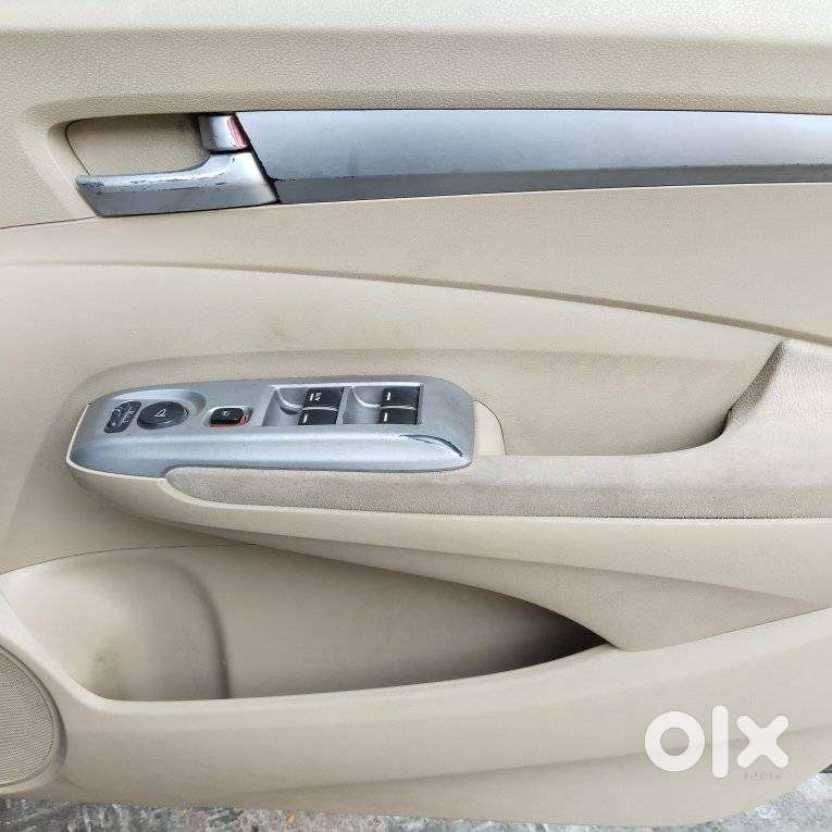 Honda City 1.5 V At, 2011, Petrol