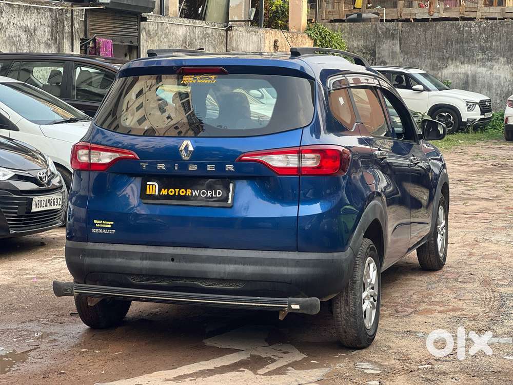 Renault Triber Rxl, 2023, Petrol