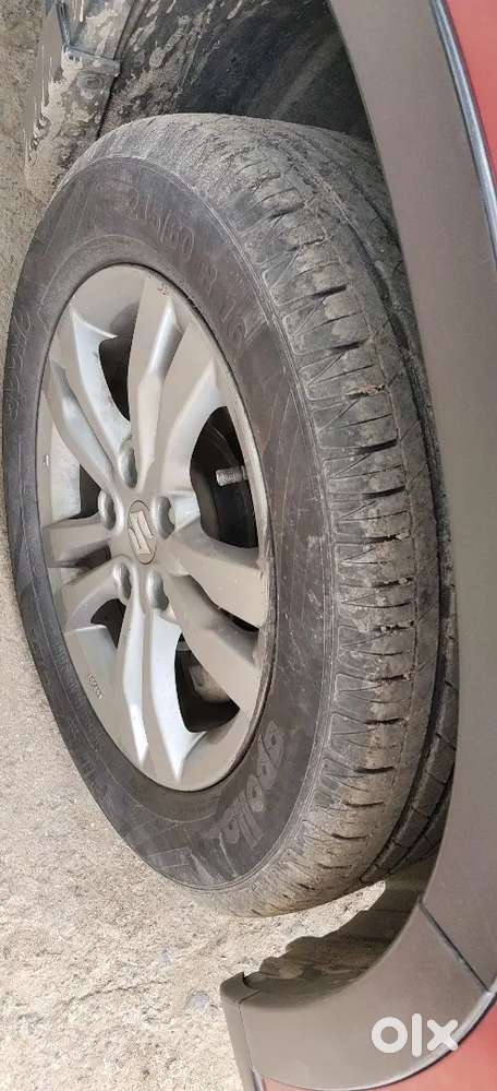 2016 Maruti Suzuki Brezza Zdi+ Dual Tone