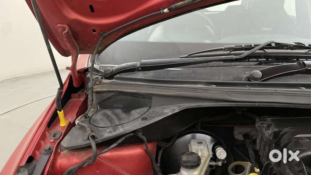 Tata Tiago 1.2 Revotron Xt, 2018, Petrol