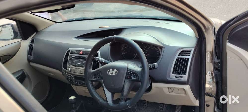 Hyundai I20 1.4 Sportz, 2012, Petrol