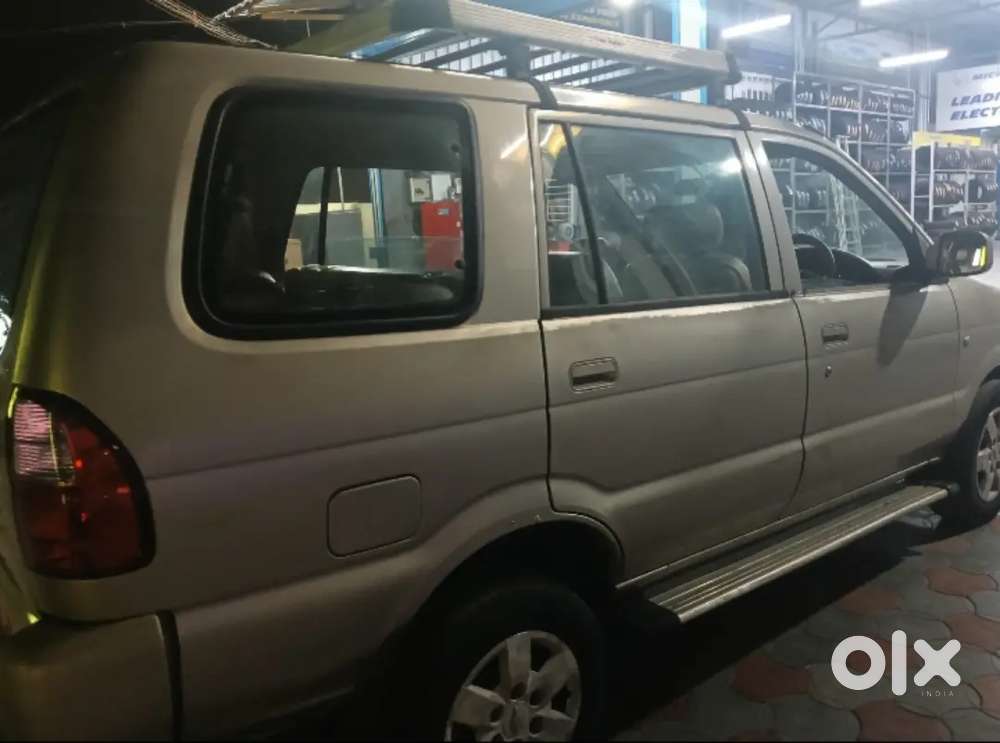 Chevrolet Tavera Neo 2016