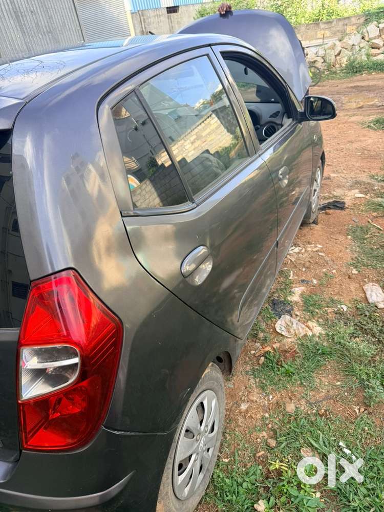 Hyundai I10 Sportz 2012 2nd Owner
