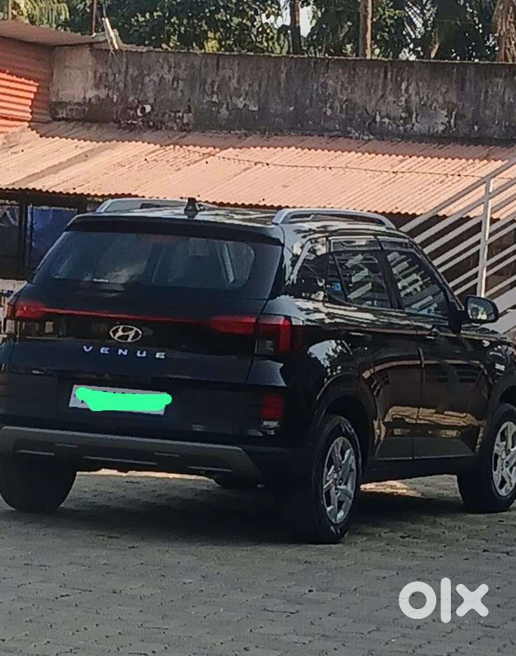 Hyundai Petrol Manual 2024
