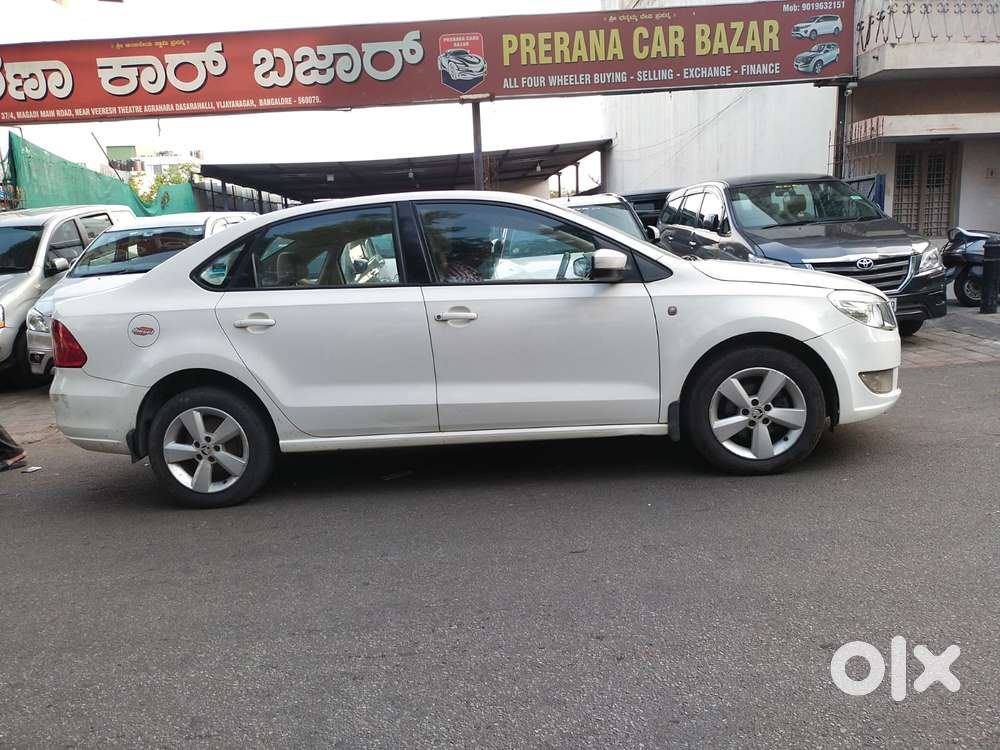 Skoda Rapid 1.6 Mpi Ambition, 2015, Diesel