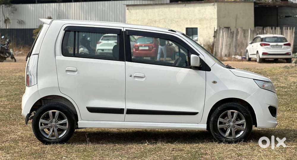 Maruti Suzuki Wagon R Stingray Vxi, 2015, Petrol