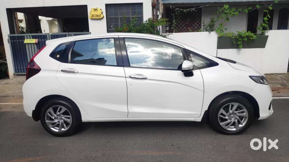 Honda Jazz 1.2 Zx Cvt I-vtec, 2022, Petrol