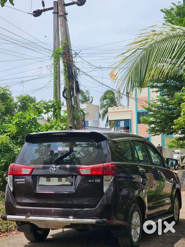 Toyota Innova Crysta 2017