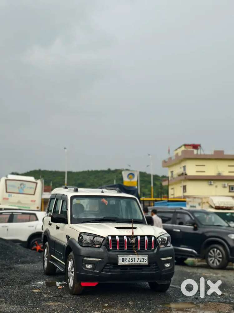 Mahindra Scorpio Classic 2025