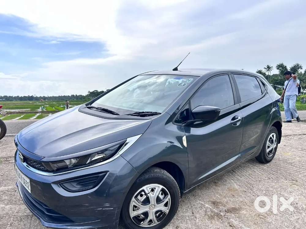 2022 Tata Altroz 1.2 Xm Plus