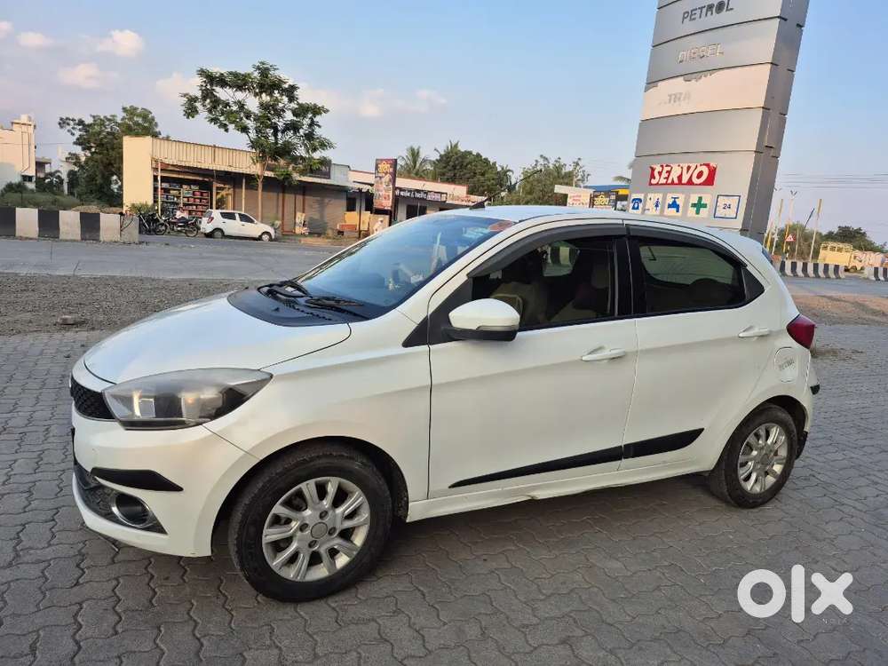 Tata Tiago Revotron 2016