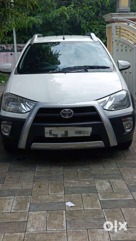Toyota Etios Cross 1.2l G, 2014, Petrol