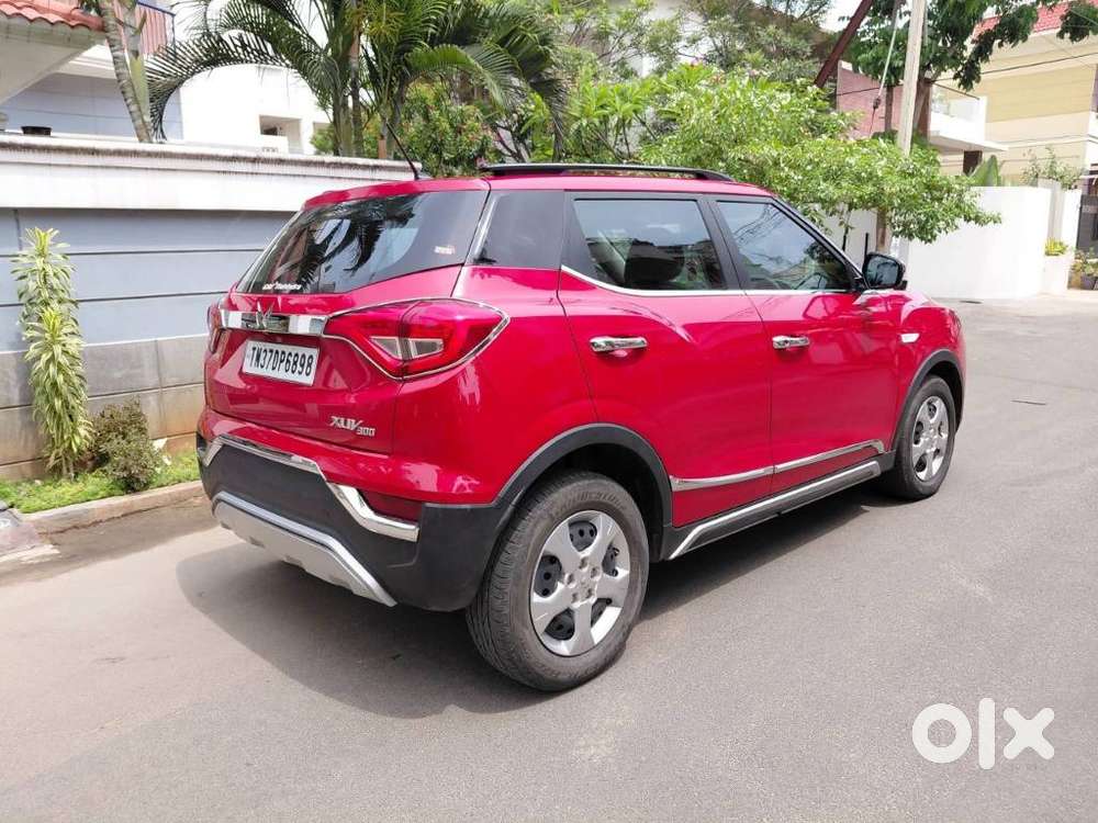 Mahindra Xuv300 W6, 2022, Petrol