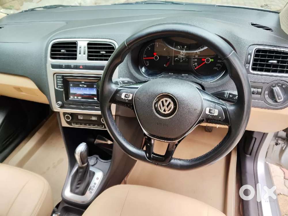 Volkswagen Ameo 1.5 Tdi Highline At 16 Alloy, 2016, Diesel