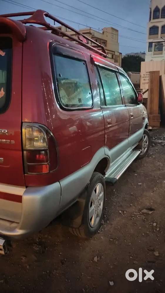 Chevrolet Tavera 2013 Diesel Well Maintained
