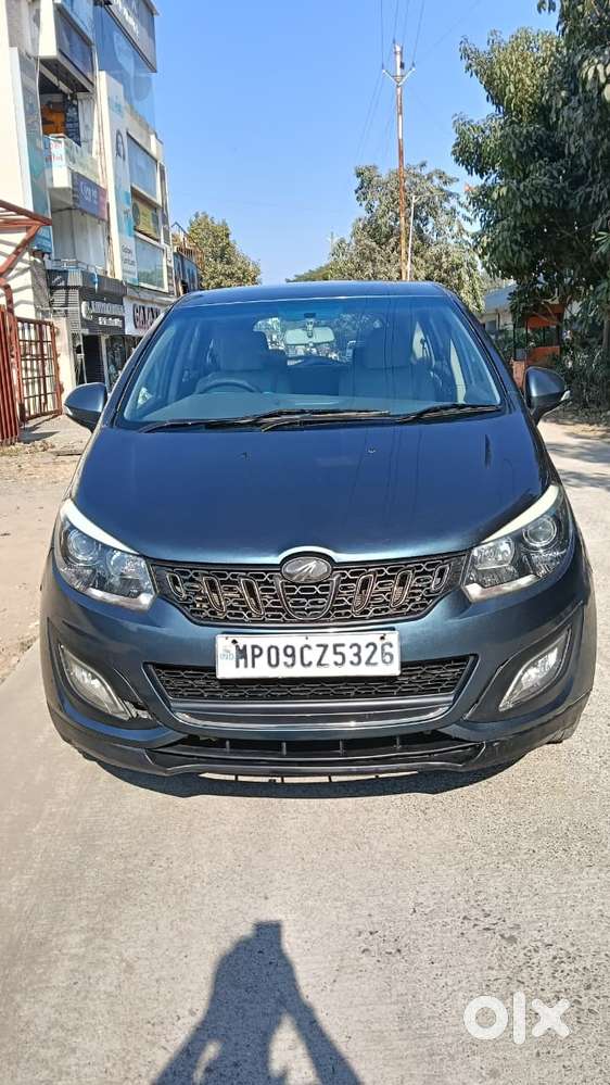 Mahindra Marazzo M8, 2018, Diesel