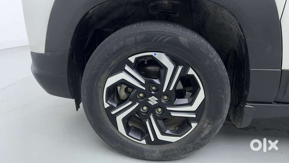 Maruti Suzuki Brezza Zxi Plus At, 2022, Petrol