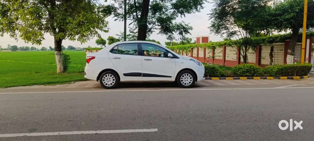 Hyundai Xcent 2018 Petrol 70000 Km Driven