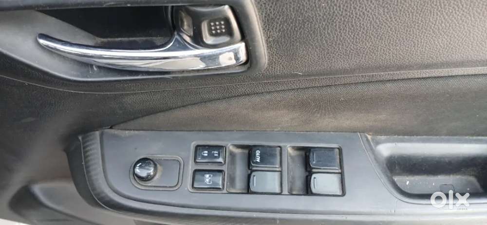 Maruti Suzuki Swift Vxi, 2020, Petrol
