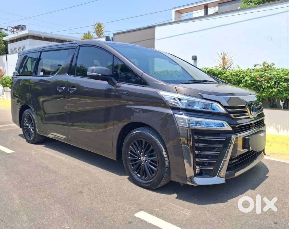 Toyota Vellfire Vip &ndash; Executive Lounge, 2021, Petrol