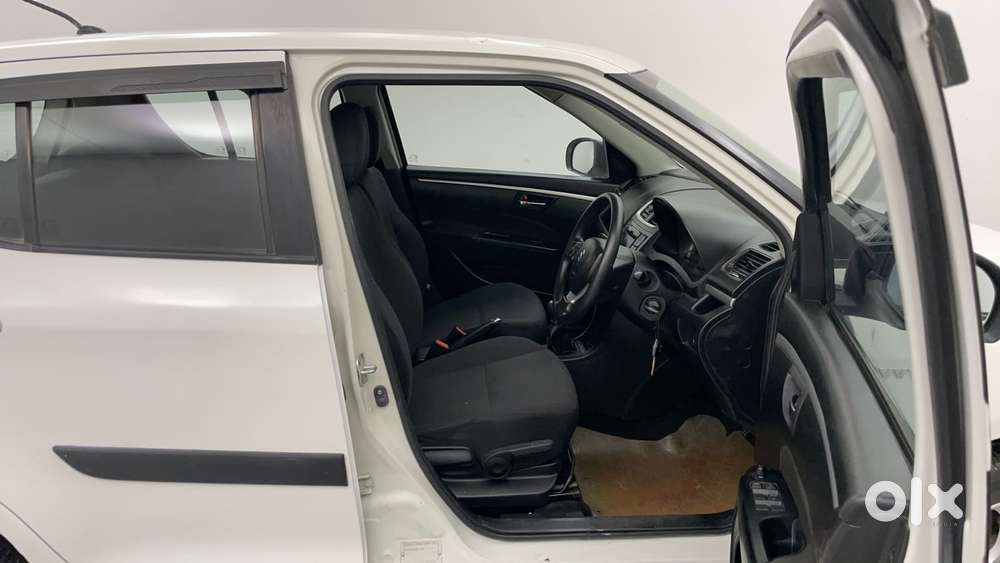 Maruti Suzuki Swift 1.3 Zxi, 2012, Petrol