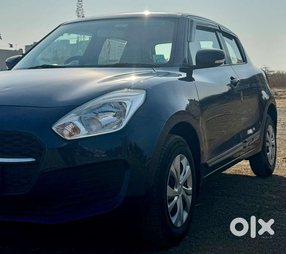 Maruti Suzuki Swift Vxi + Manual, 2023, Petrol