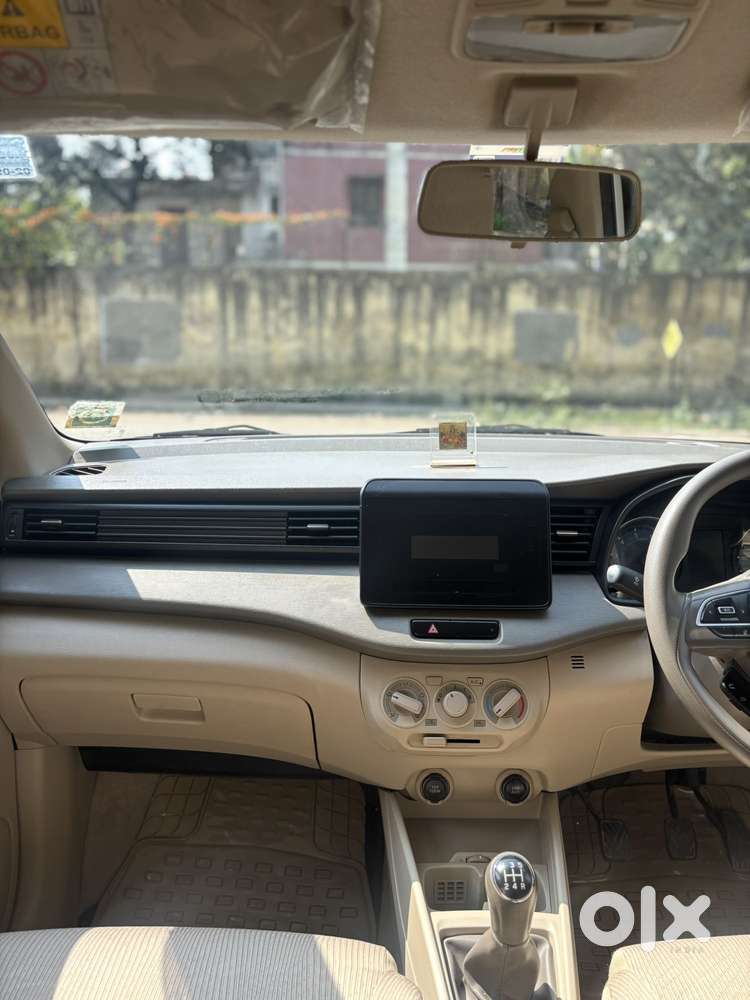 Maruti Suzuki Ertiga Vxi Shvs, 2019, Petrol