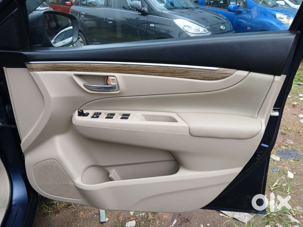 Maruti Suzuki Ciaz 1.5 Alpha Shvs Mt, 2022, Petrol